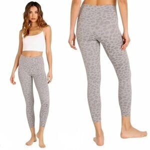Beyond Yoga Leopard Print Leggings